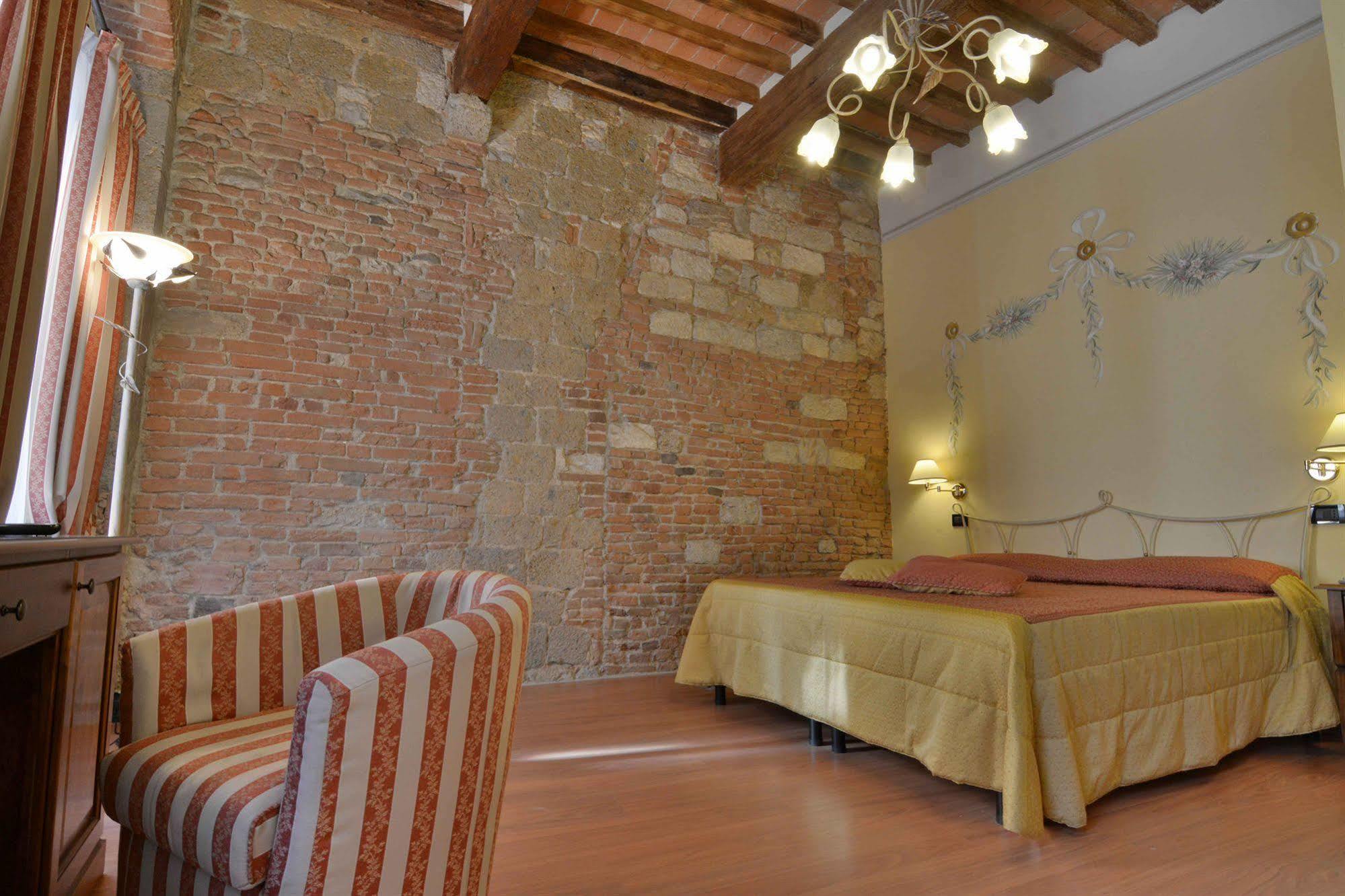 Hotel Di Stefano Пиза Екстериор снимка