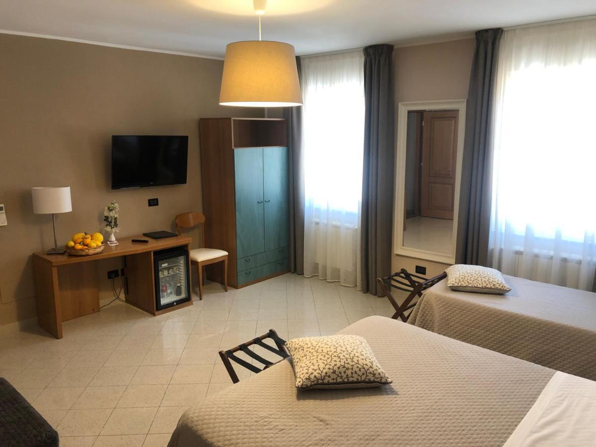Hotel Di Stefano Пиза Екстериор снимка